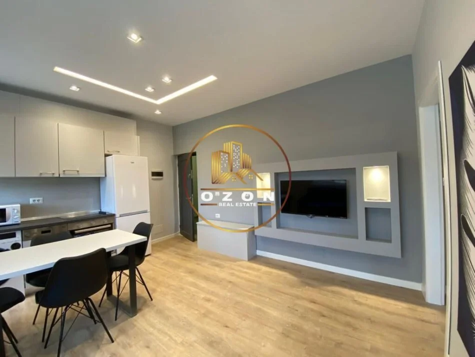 JEPET SUPER APARTAMENT 1+1 ME QERA TEK 21 DHJETORI!