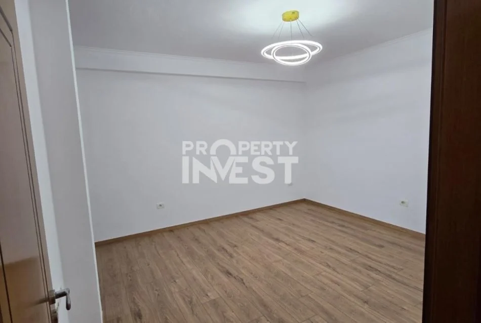 Tirane, shitet apartament 1+1+Aneks+Ballkon Kati 5, 55 m² 90.000 € (rruga e dibres)