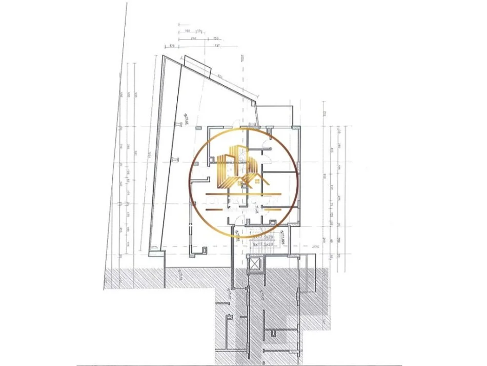 Shitet Papafingo 3+1+2 me Çmim Okazion Pranë Parkut Zoologjik të Tiranës!