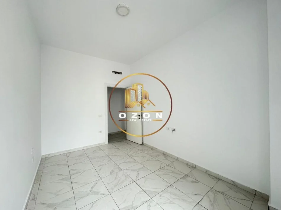 Apartament 3+1+2 për Shitje tek Nisharaku pranë Square 21!