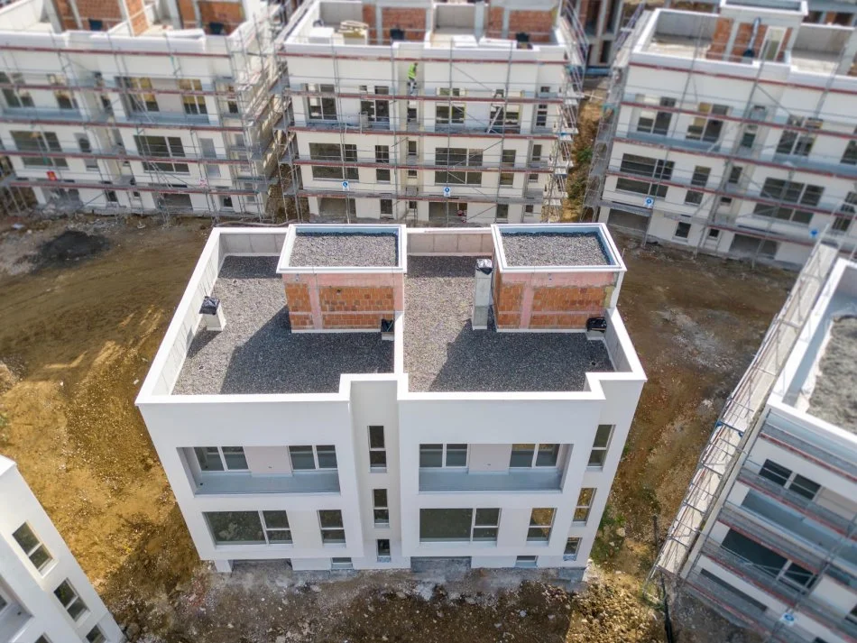 Tirane, shes Vile 3 Katshe Kati 3, 196 m² 360.000 € (Rruga e Turdive)