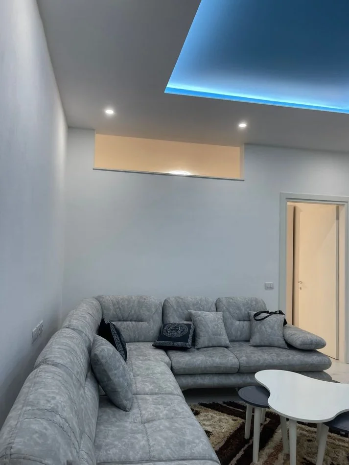 Durres, shes apartament 2+1+Ballkon Kati 2, 120 m² 138.000 € (plazh)