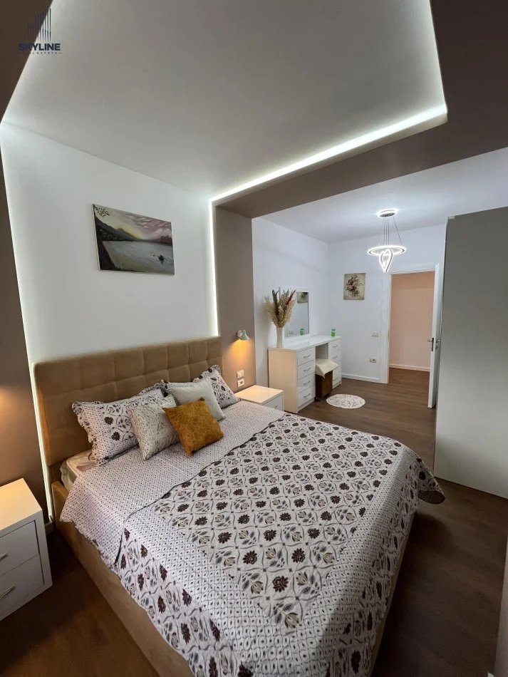 Tirane, shitet apartament 2+1 Kati 1, 94 m² 145.000 € (Yzberisht , 3 Deshmoret)