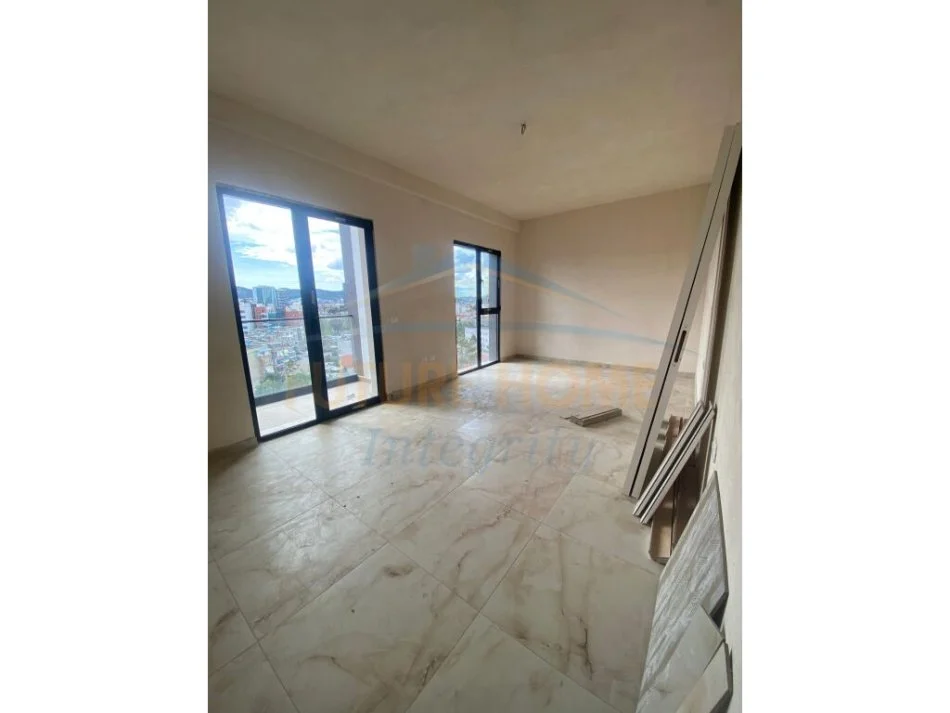 Tirane, shitet apartament 3+1 Kati 6, 168 m² 274.500 € (MIHAL GRAMENO)