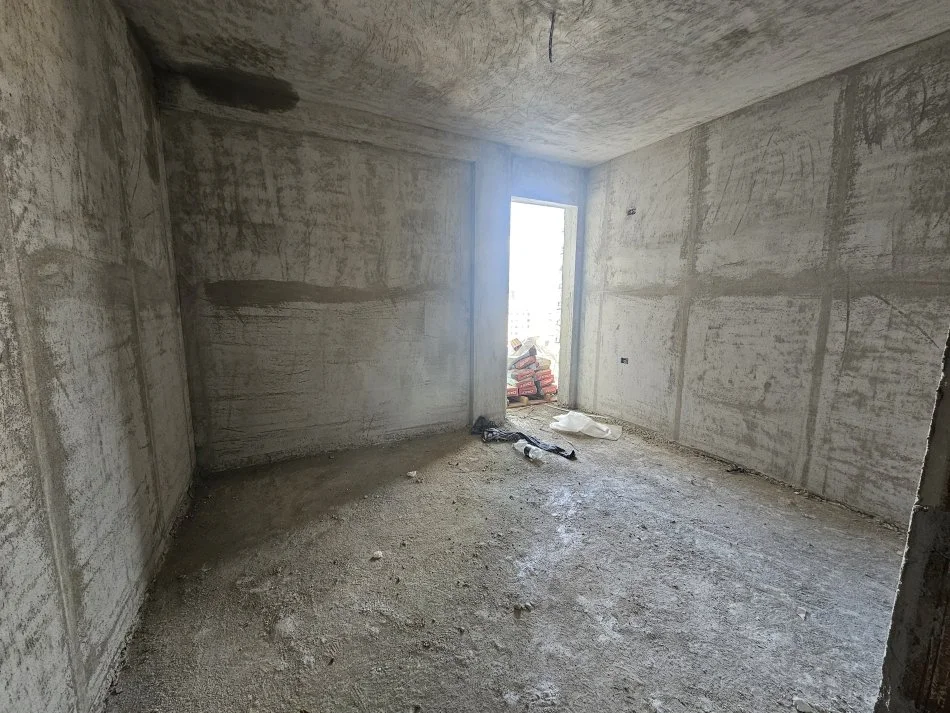 Tirane, shitet apartament 1+1+Aneks+Ballkon Kati 6, 67 m² 57.300 € (kamez)