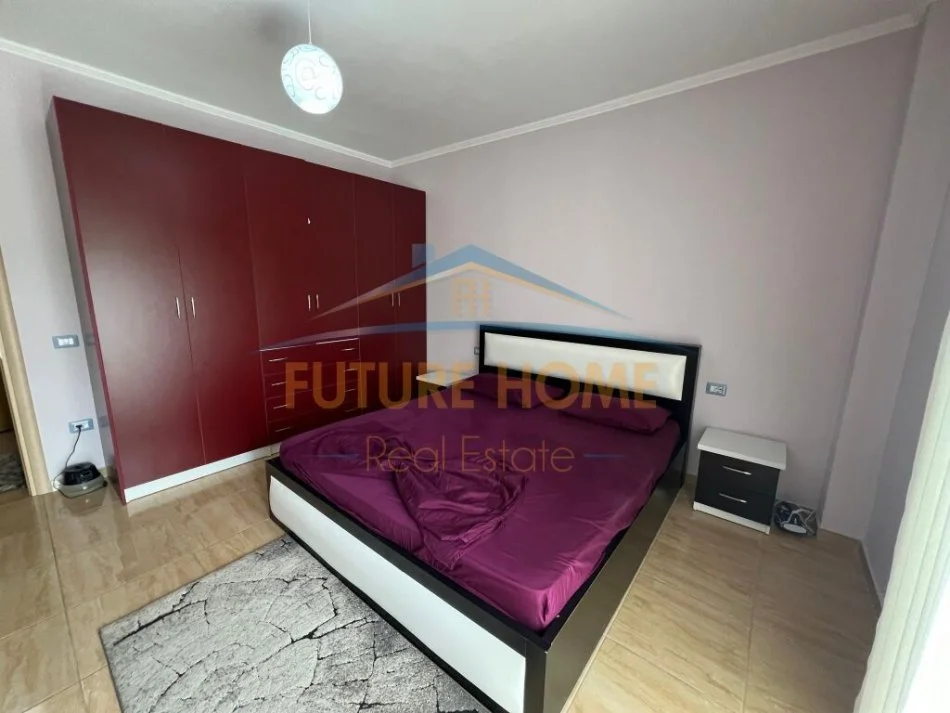 Vlore, jepet me qera apartament 2+1 Kati 2, 70 m² 400 € (Uje i ftohte) PRO+44531