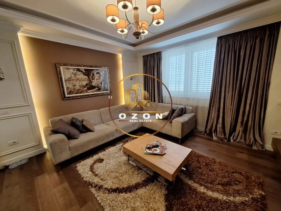 Apartament 2+1+Post Parkimi për Qira tek Stadiumi Air Albania!