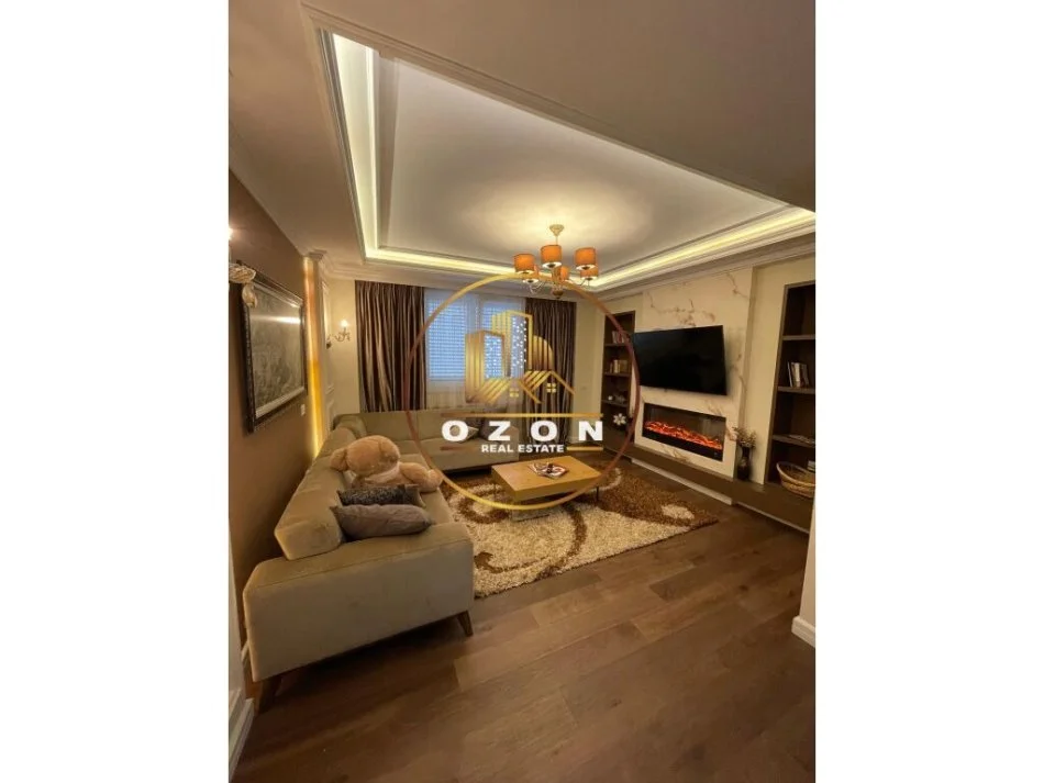 Apartament 2+1+Post Parkimi për Qira tek Stadiumi Air Albania!