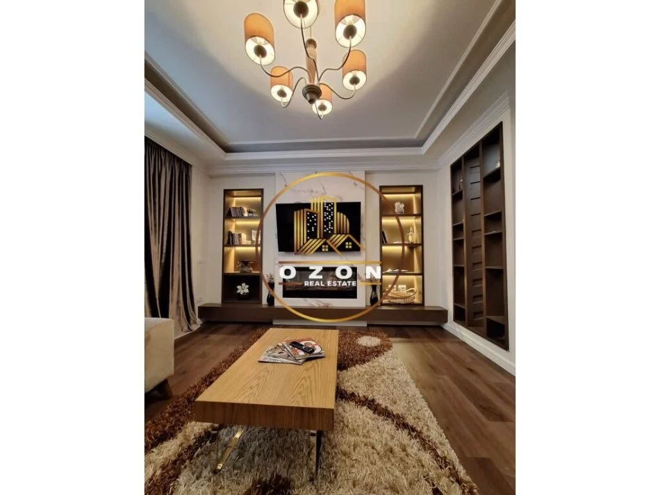 Apartament 2+1+Post Parkimi për Qira tek Stadiumi Air Albania!