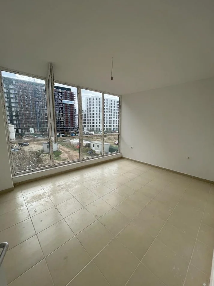 Tirane, jepet me qera apartament 2+1+Ballkon Kati 5, 90 m² 600 € (Bulevardi i Ri)