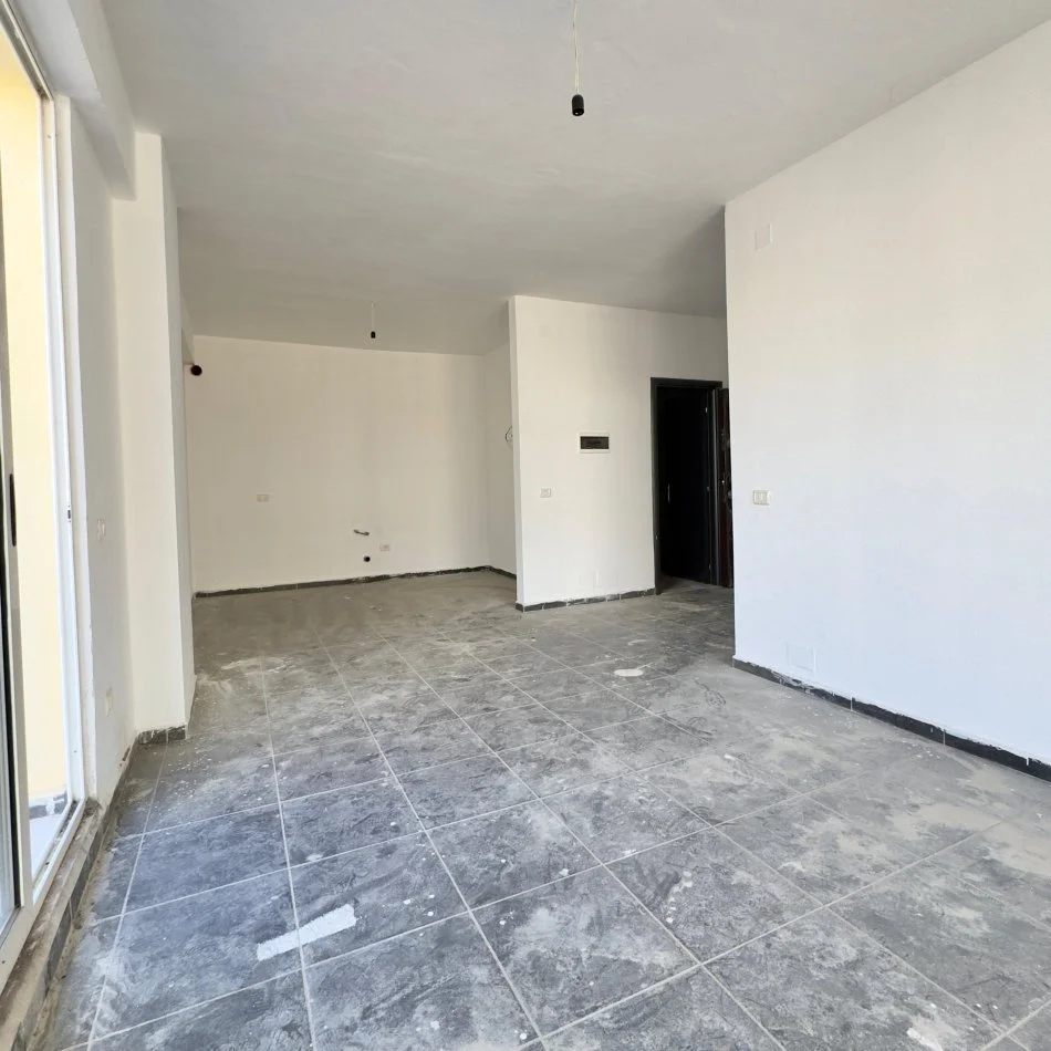 Tirane, Apartament 2+1 per shitje  115 m² 112.000 € (Astir)