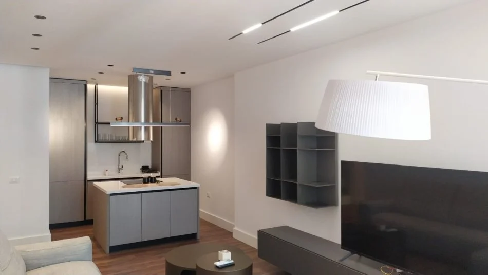 Tirane, shitet apartament 2+1+Ballkon Kati 6, 99 m² 177.000 € (GRAND GALLAERY)