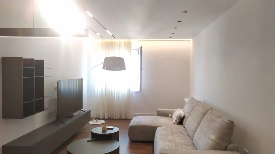 Tirane, shitet apartament 2+1+Ballkon Kati 6, 99 m² 177.000 € (GRAND GALLAERY)