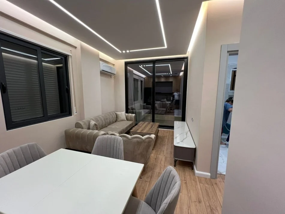 Vlore, shitet apartament 1+1 Kati 3, 60 m² 140.000 € (Uje te Ftohte) RV44715