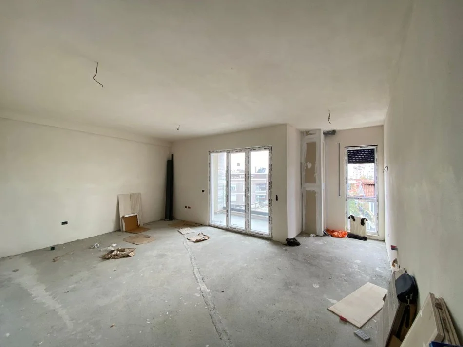 Tirane, shitet apartament 2+1+Aneks+Ballkon Kati 2, 109 m² 180.000 € (RRUGA JORDAN MISJA)