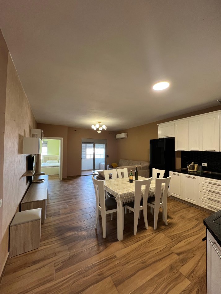 Durres, shitet apartament 2+1+Ballkon Kati 6, 90 m² 120.000 € (PRAN UKD)