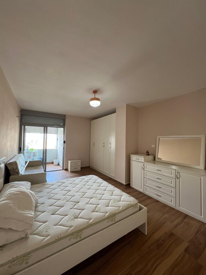 Durres, shitet apartament 2+1+Ballkon Kati 6, 90 m² 120.000 € (PRAN UKD)