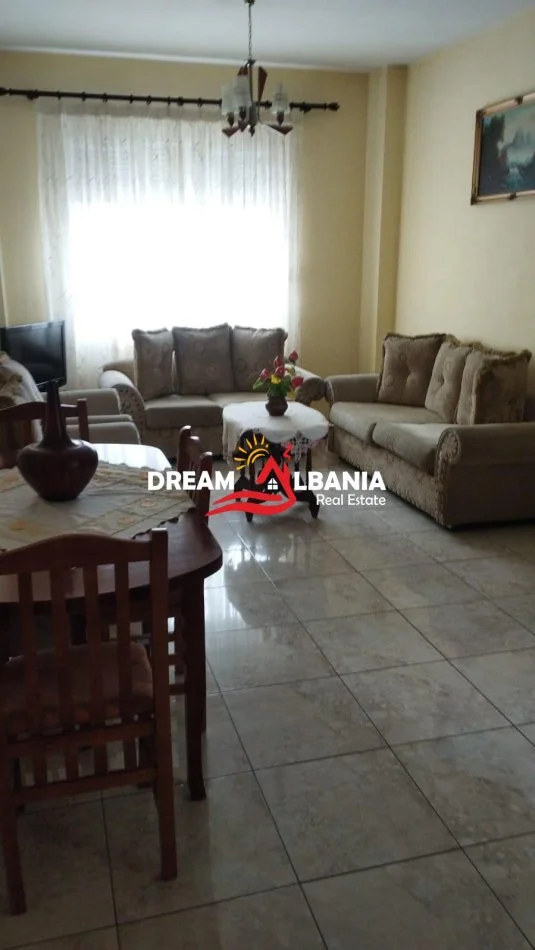 Tirane, jepet me qera apartament 2+1 , 100 m² 500 € (Tek Terminali Jug-Veri)