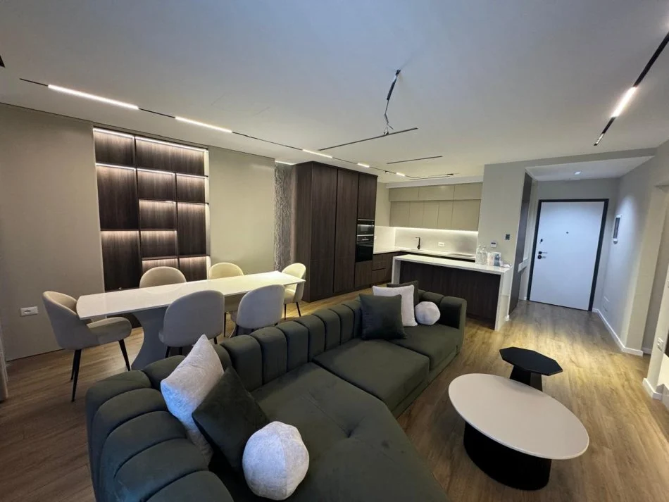 Tirane, jepet me qera apartament 2+1 Kati 11, 126 m² 2.000 € (Rezidenca Lake View)