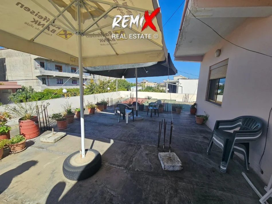 Durres, shitet Vile 2 Katshe Kati 2, 310.000 €