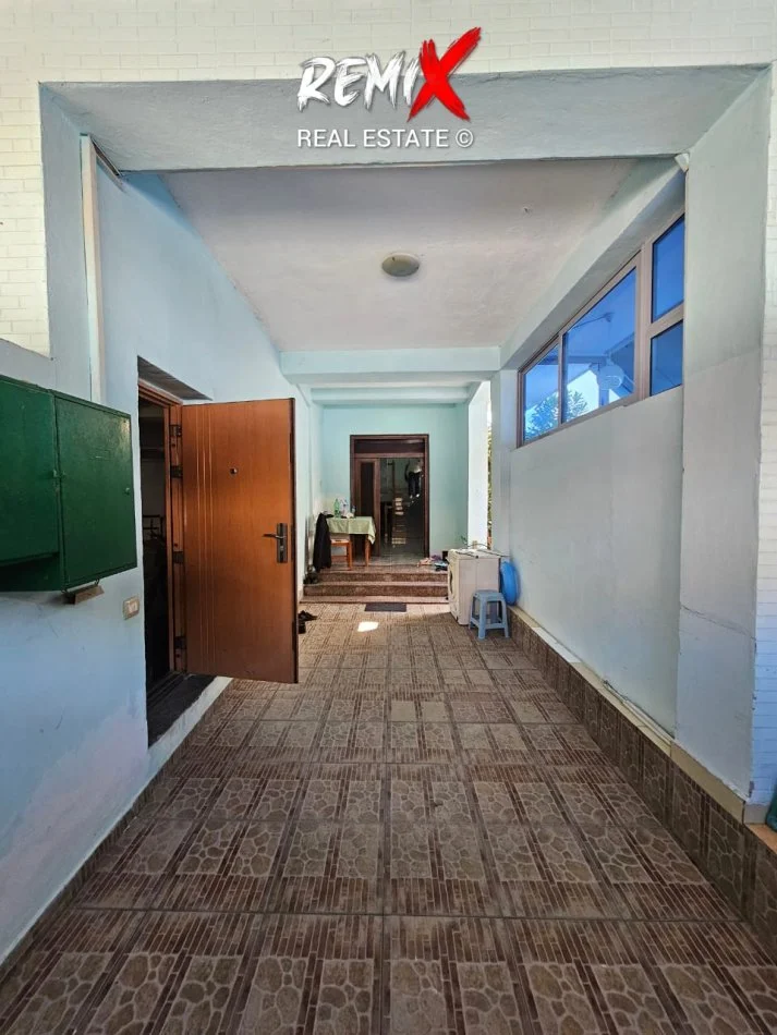 Durres, shitet Vile 2 Katshe Kati 2, 310.000 €