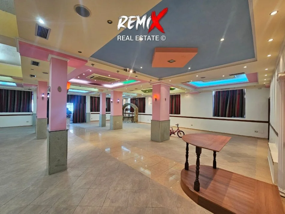 Durres, shitet Vile 2 Katshe Kati 2, 310.000 €