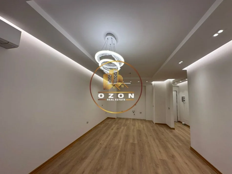 JEPET APARTAMENT 2+1 +POST PARKIMI ME QIRA TEK KOMPLEKSI ZIRKON!