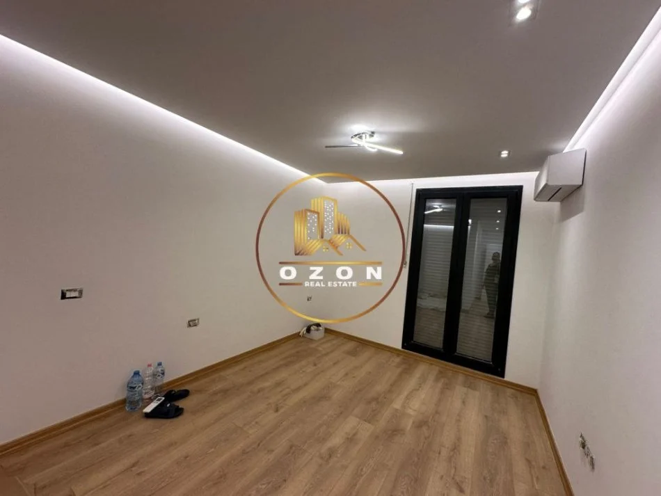 JEPET APARTAMENT 2+1 +POST PARKIMI ME QIRA TEK KOMPLEKSI ZIRKON!