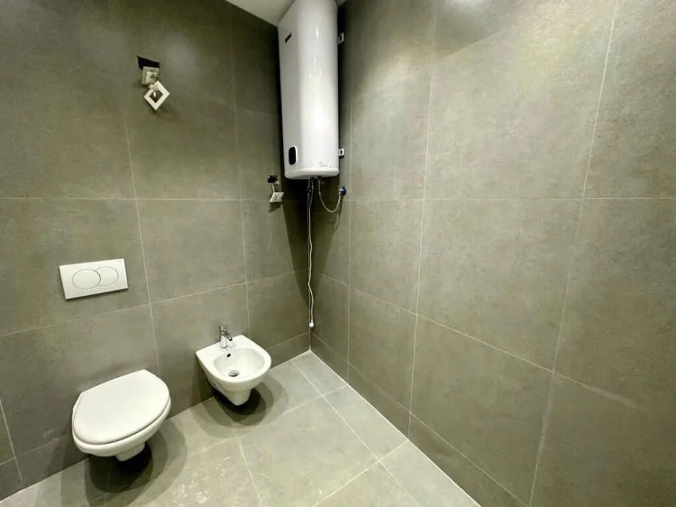 Tirane, shitet apartament 2+1 Kati 9, 124 m² 400.000 € (Rezidenca Lake View)