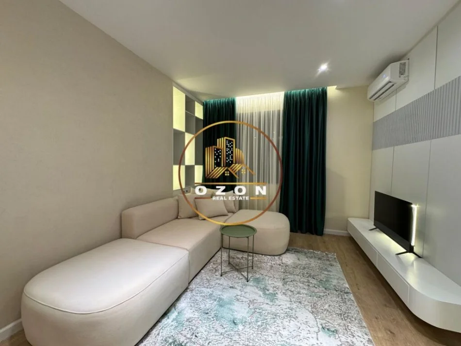 Apartament 1+1 për Shitje pranë Pazarit të Ri, Rruga Tefta Tashko Koço!