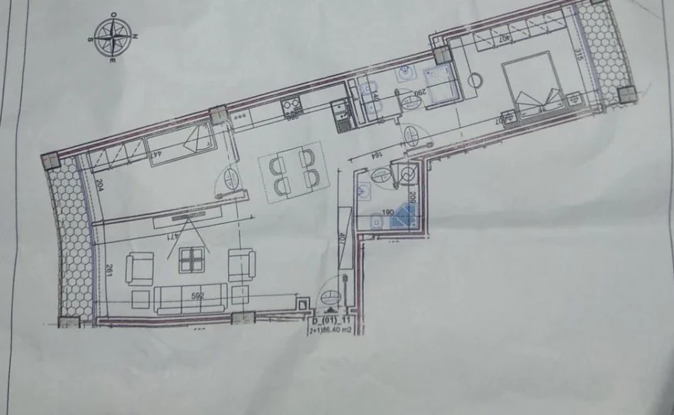 Tirane, jepet me qera ambjent biznesi Kati 1, 102 m² 1.300 € (Liqeni Artificial)