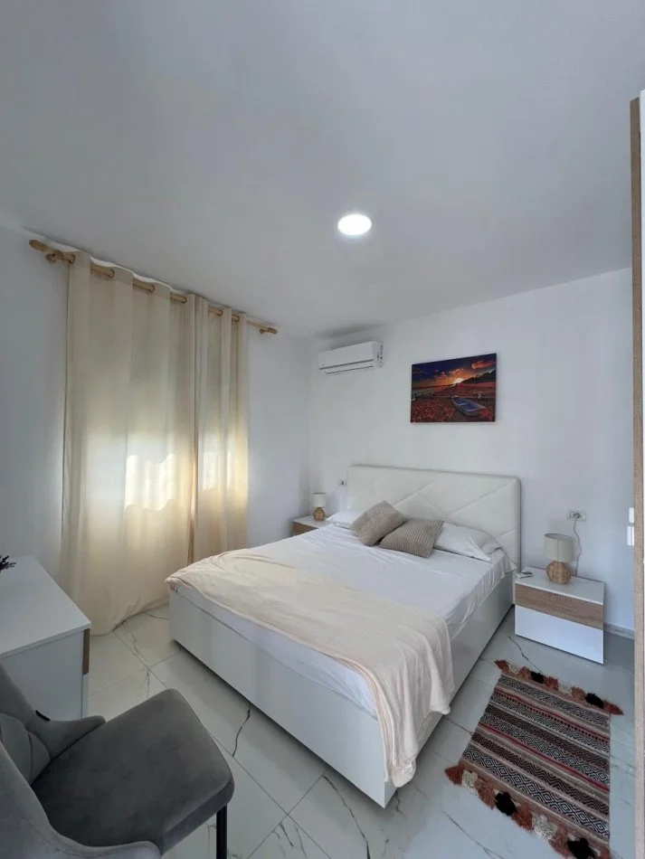 Durres, jepet me qera shtepi 1 Katshe Kati 0, 60 m² 400 € (Shkolla Greke, Vollga)