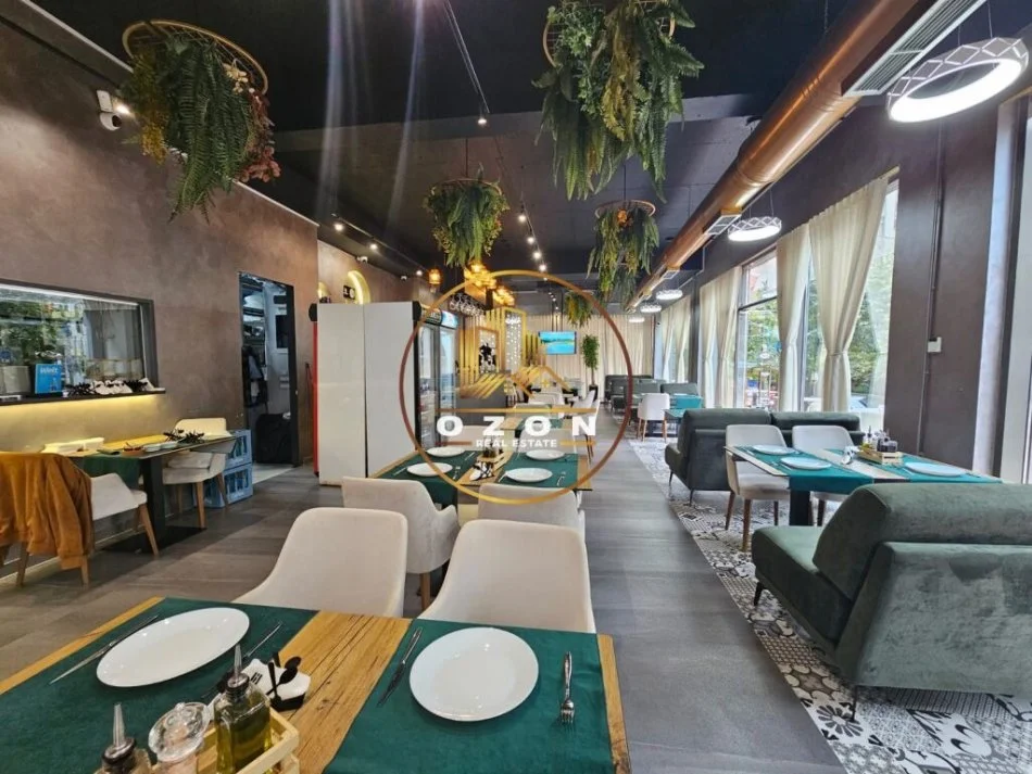 Tirane, shitet bar-resorant Kati 1, 200 m² 120.000 € (kinostudio)