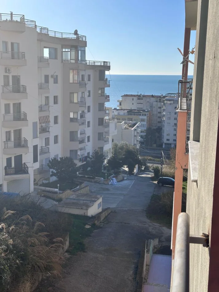 Durres, shitet apartament 2+1+Ballkon Kati 2, 99 m² (Shkembi i Kavajes)