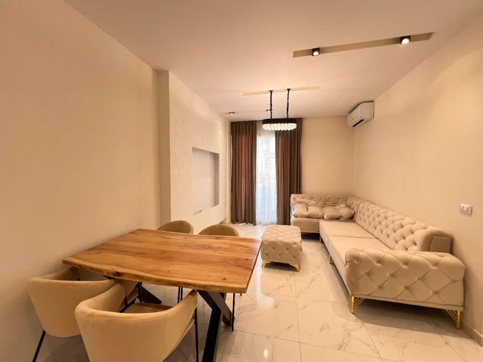 Tirane, shes apartament 2+1+2 Kati 2, 86 m² 132.000 € (Casa Italia/Tirana Entry 1)