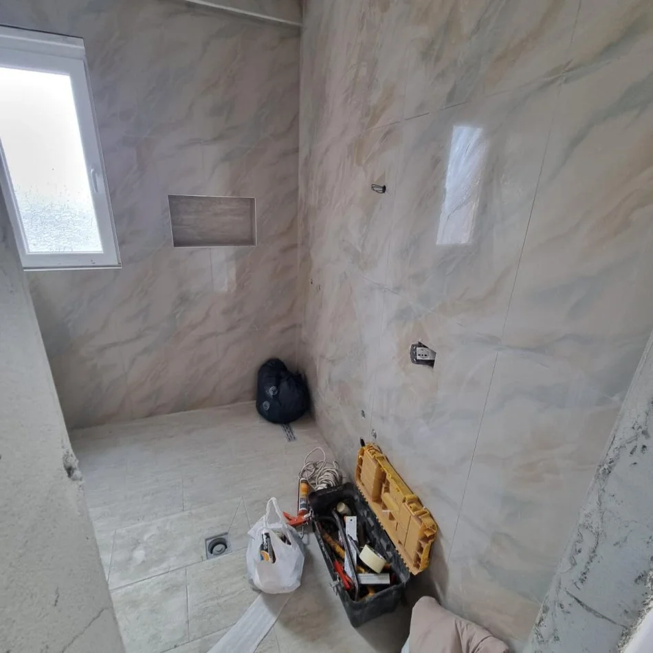 Tirane, shitet apartament 1+1 Kati 1, 46 m² 71.000 € (selite)