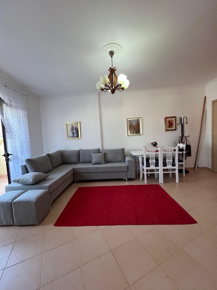 Tirane, shitet apartament 2+1+Ballkon Kati 5, 90 m² 105.000 € (Fresk)