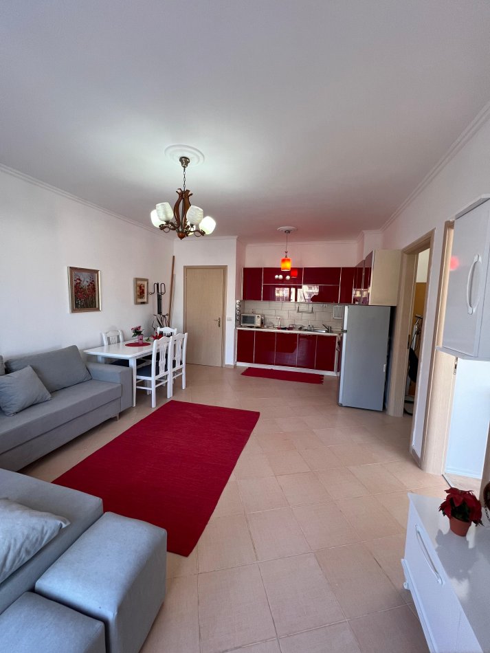 Tirane, shitet apartament 2+1+Ballkon Kati 5, 90 m² 105.000 € (Fresk)