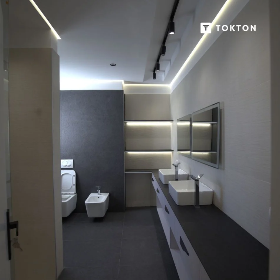 Tirane, jepet me qera Vile 5+1+Aneks+Ballkon Kati 4, 1.000 m² 3.000 € (Petrel)