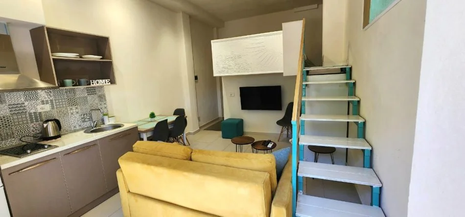 Durres, shitet apartament duplex Dublex Kati 0, 110 m² 200.000 € (Mali i Robit)