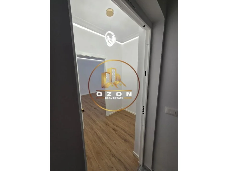 Shitet Apartament 2+1 tek Rruga Faik Konica!