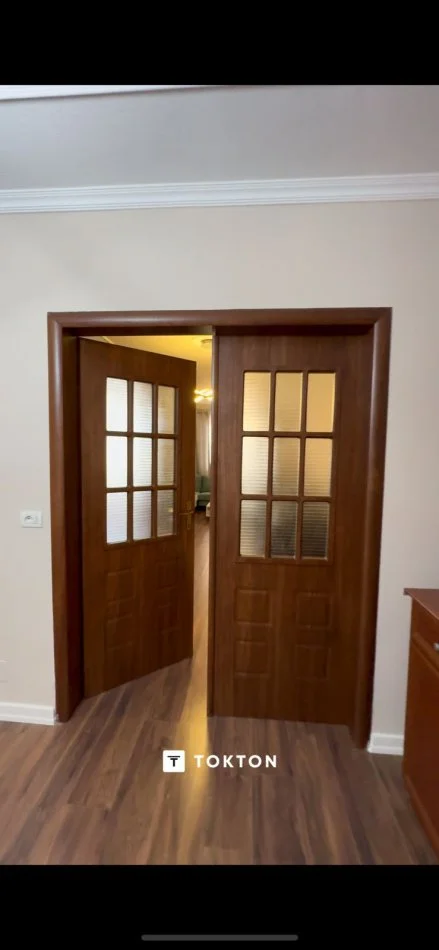 Tirane, shitet apartament 3+1 Kati 6, 141 m² 280.000 € (Rr.Medar Shtylla)