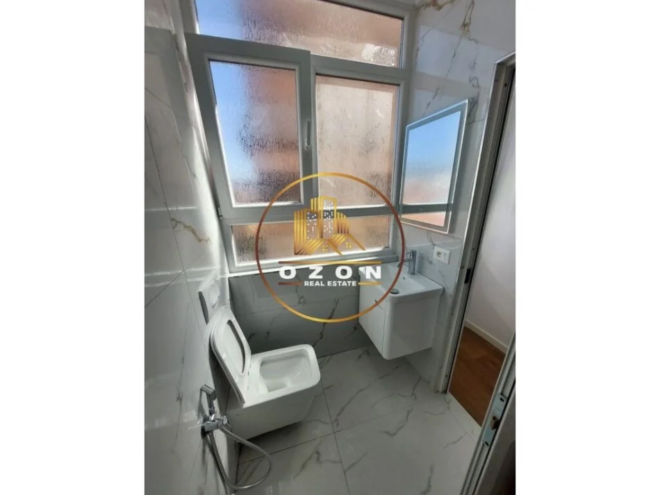 Apartment 2+1+2 për Shitje tek Medreseja!