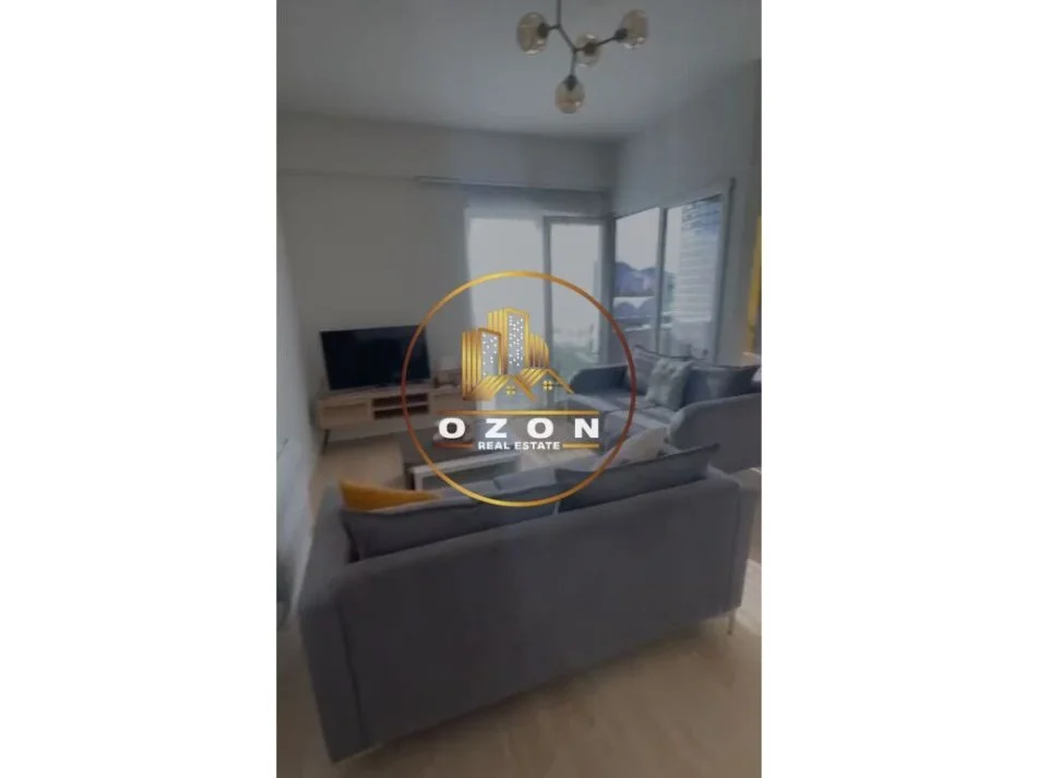 Apartment 2+1+2 për Qira tek Rruga e Kosovarëve!