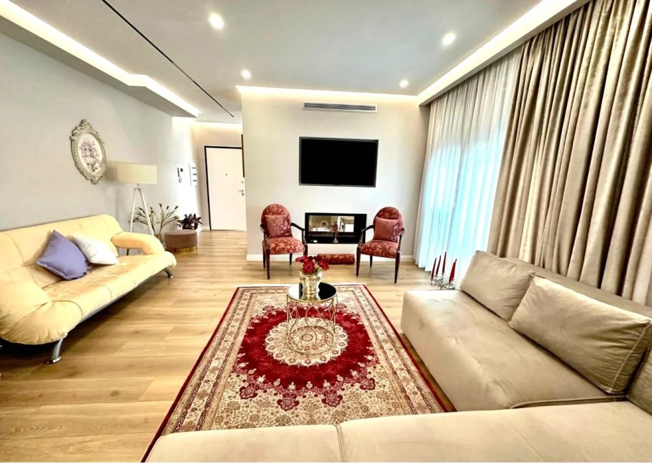 Me Qera: 3+1 +2wc & Verandë e Madhe 📍Sofia Residence - TEG (Perballe) ++2 P.Parkimi | Modern Design ( 2.500 €/muaj )