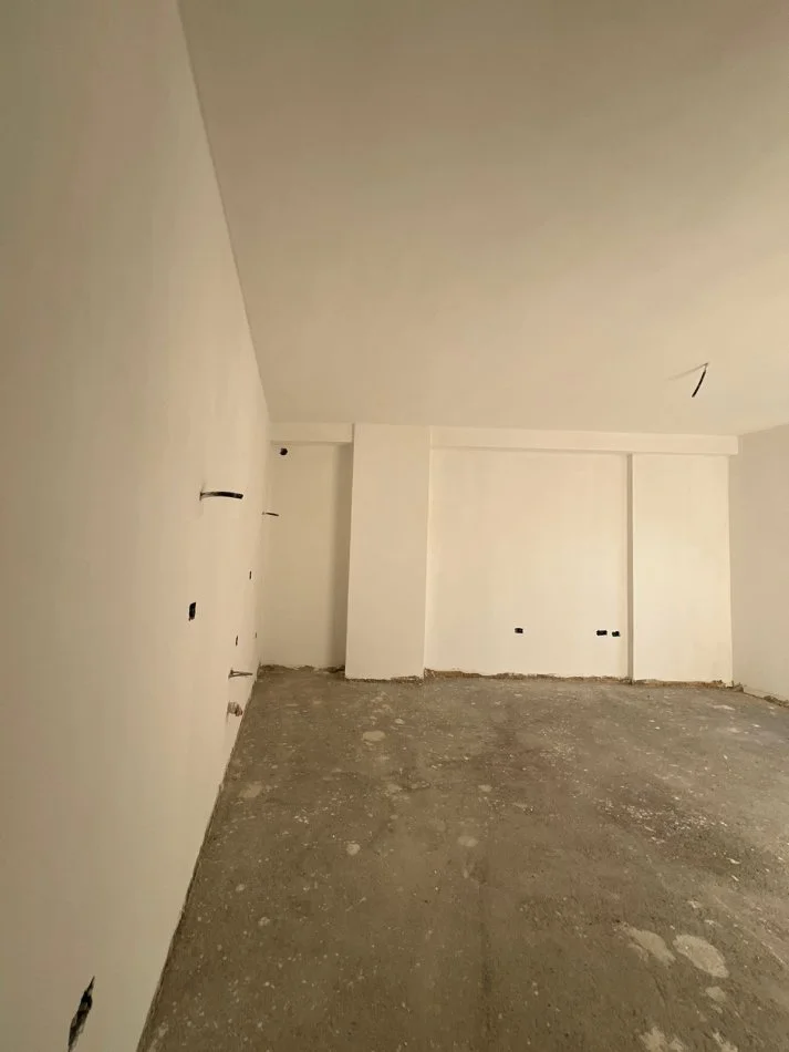 Tirane, shitet apartament 1+1+Ballkon Kati 7, 70 m² 84.000 € (Astir, Theodor Keko)
