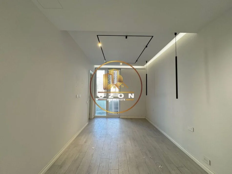 Apartament 2+1+2 për Qira tek Nisharaku pranë Square 21!