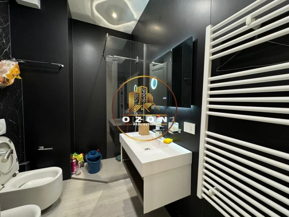 Apartament 2+1+2 për Qira tek Nisharaku pranë Square 21!