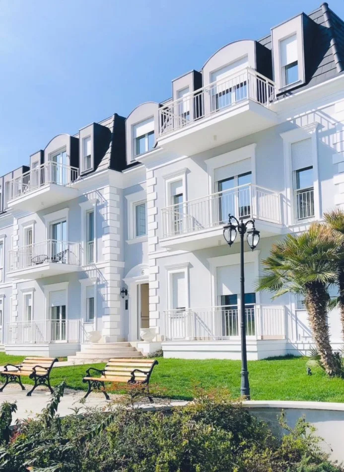 Tirane, shitet apartament 2+1+Ballkon Kati 1, 93 m² (Rruga Rezervat e Shtetit, prane TEG)