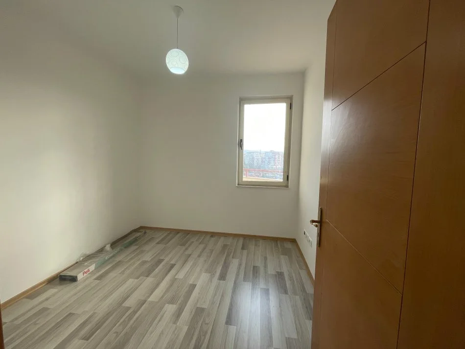 Tirane, shes apartament 2+1 Kati 7, 110 m² 137.500 € (Rruga Besim Alla)